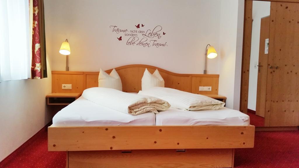 Das Wismeyer - Skihotel An Der Plattenkarbahn Obertauern Room photo